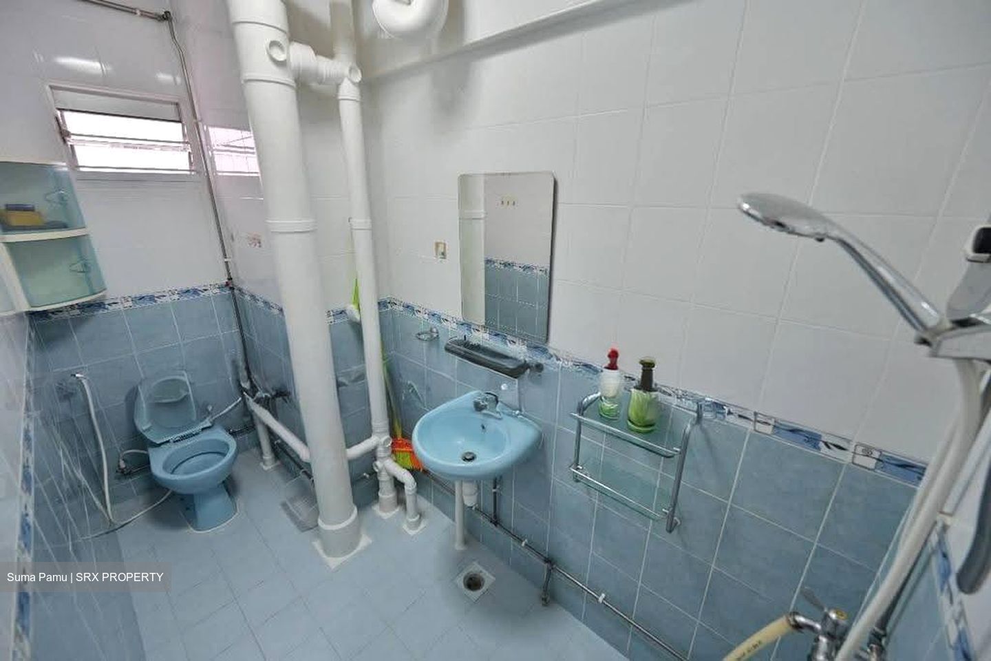 Blk 556 Jurong West Street 42 (Jurong West), HDB Executive #622197931